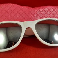 Слънчеви очила Ray Ban, снимка 1 - Слънчеви и диоптрични очила - 38100111