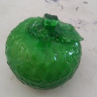 Стъклена ябълка,10 см., снимка 1 - Декорация за дома - 38052441
