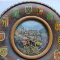 Дървена ръчно резбована висяща табела / чиния  за стена .Salzburg Austria, снимка 4 - Антикварни и старинни предмети - 38438517