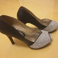 Дамски обувки, снимка 1 - Дамски обувки на ток - 31969309