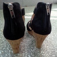 Дамски обувки Cox, нови, черни с беж, снимка 8 - Дамски обувки на ток - 29513806