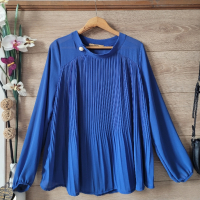 Синя блуза солей PALA D'ORO , снимка 1 - Блузи с дълъг ръкав и пуловери - 44685228