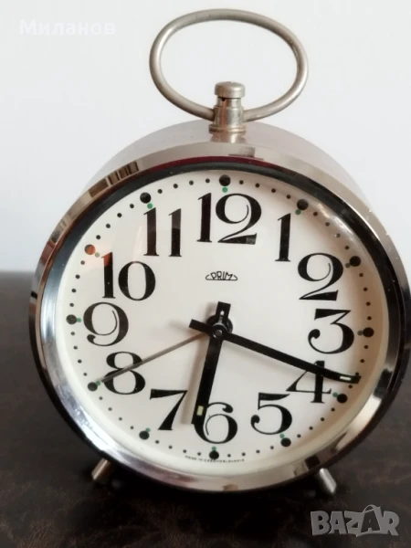 Стар механичен будилник, настолен часовник, снимка 1