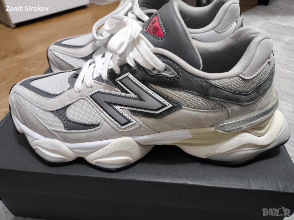 New Balance 9060 сиви ежедневни маратонки като нови, размер 42, снимка 1
