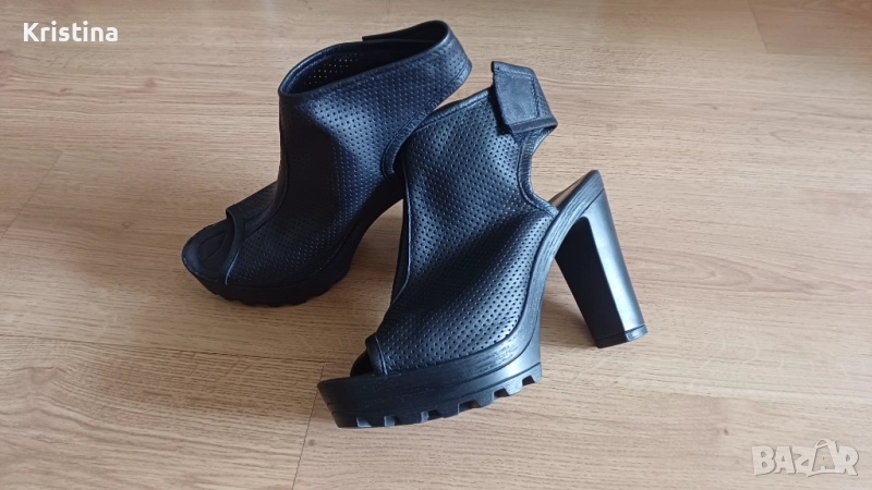 Нови черни токчета от естествена кожа, снимка 1