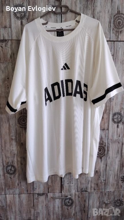 Спортна тениска Adidas , снимка 1