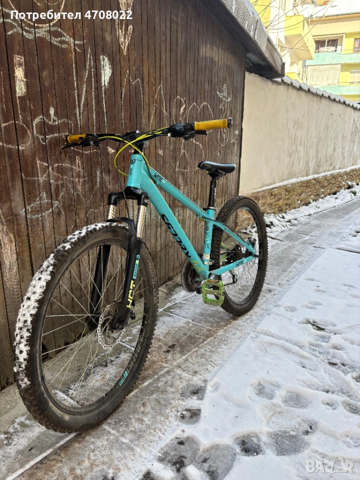 Запазено колело с рамка размер М, снимка 1