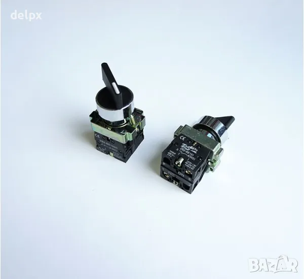 Ключ ротационен с 2 положения черен 250V 3A 40x30mm, снимка 1