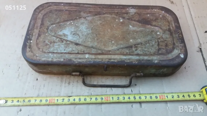 масивна метална кути за инструменти , снимка 1