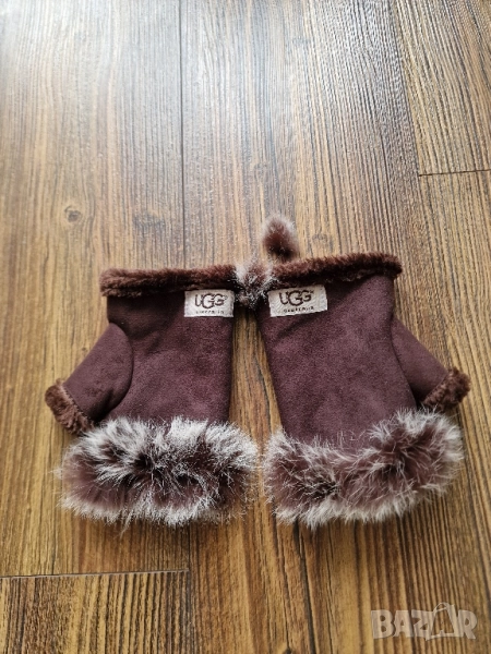 Страхотна дамски ръкавици UGG , нови с етикет, снимка 1