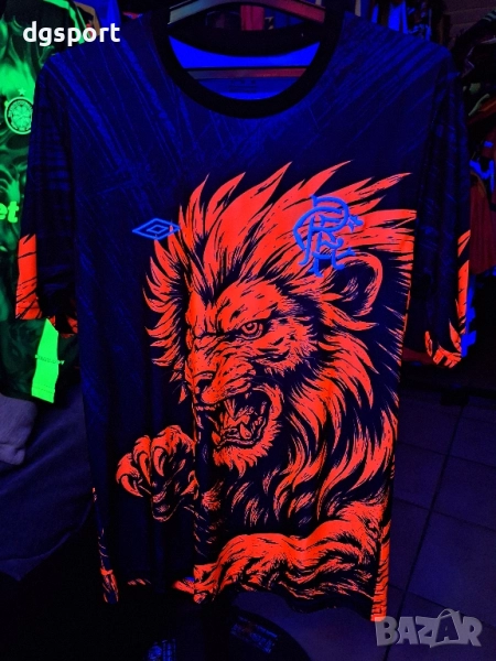 Флуоресцентна футболна фланелка на Глазгоу Рейнджърс!, снимка 1