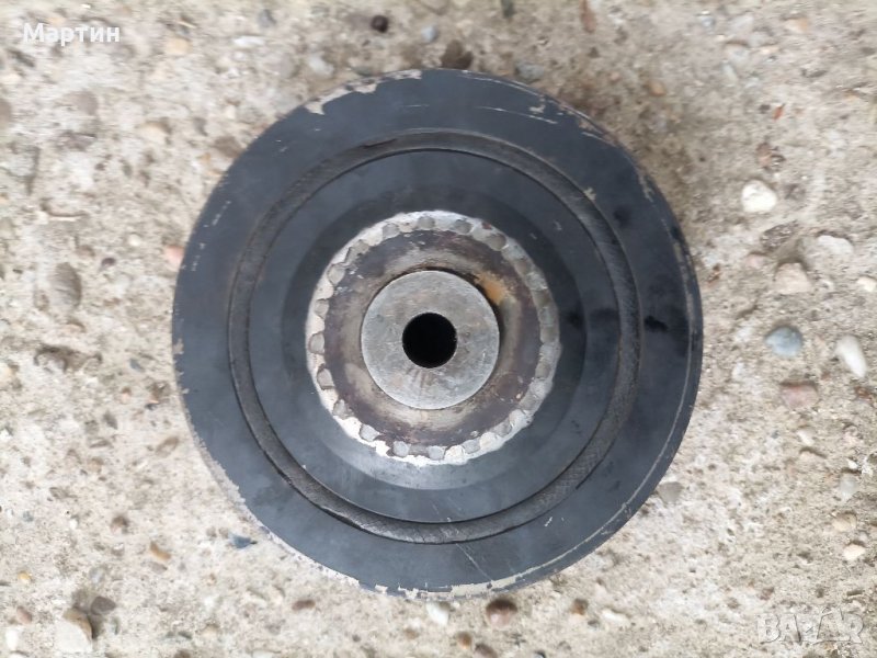 Шайба ( зъбно колело ) на коляновият вал за Рено Меган Сценик - дизел ,1.9 ДТИ DTI - 98 к.с., снимка 1