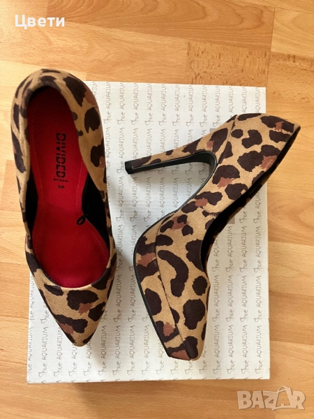 Обувки на ток, снимка 1