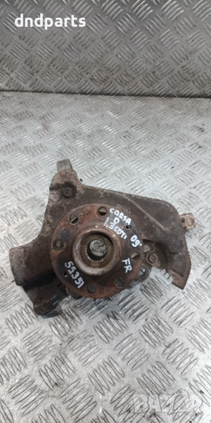 Шенкел Opel Corsa D 1.3CDTi 2009г.(Преден десен)	, снимка 1