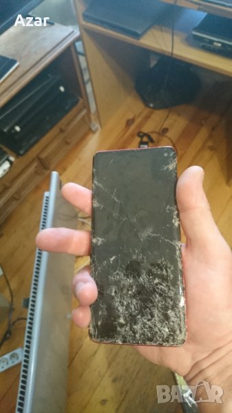 Samsung S10 работеща платка счупен, снимка 1