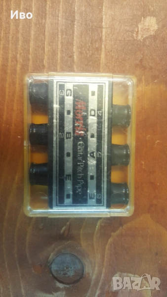 morris guitar pitch pipe / инструмент за настройване на китара., снимка 1