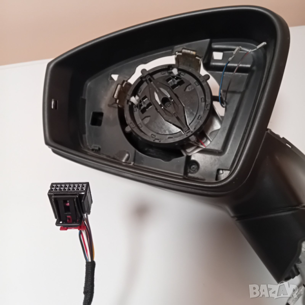 Огледало за  Volkswagen Touareg III 2018+  Ляво, снимка 1