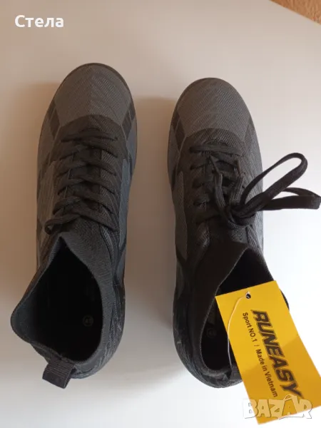 Футболни обувки , снимка 1