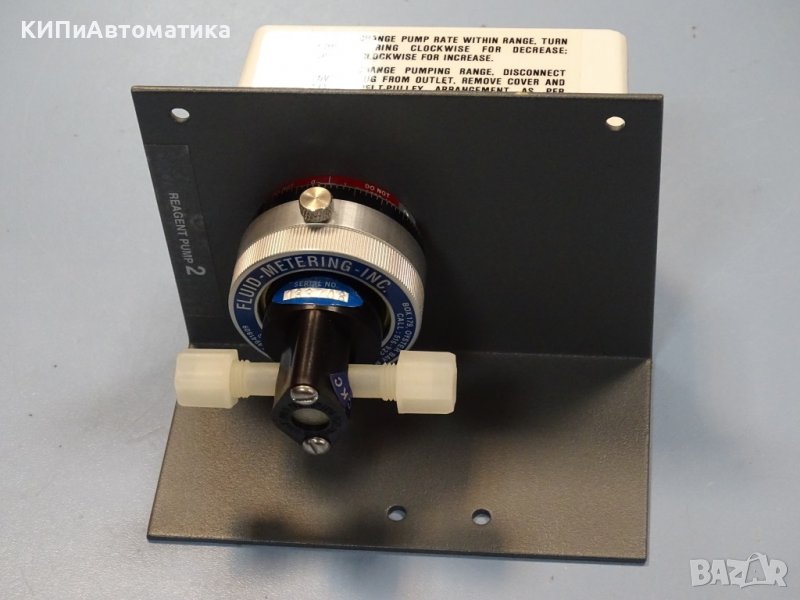 дозираща помпа Fluid-Metering-Inc 300-031R 220V 0-15ml/min, снимка 1