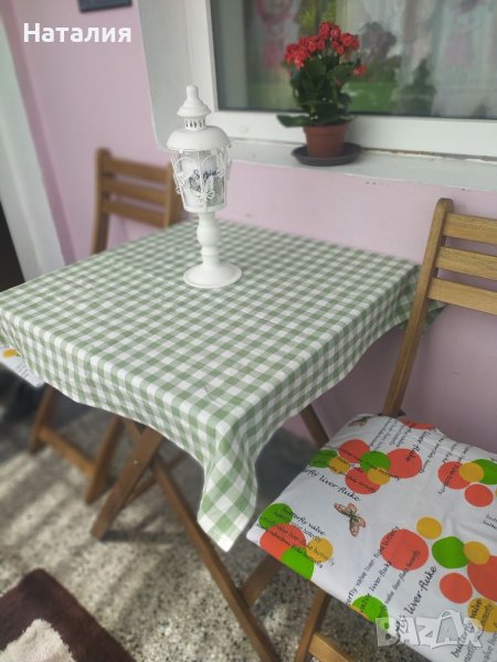 Покривка за квадратна маса, снимка 1