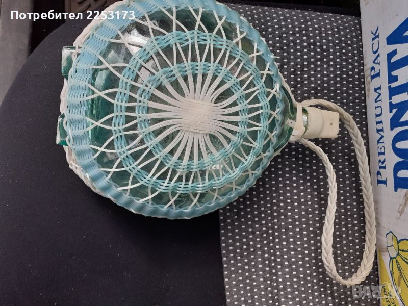 Стъклена бъклица соц.време, снимка 1