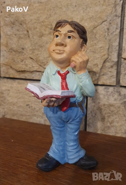 Статуетка Даскал, снимка 1