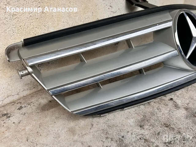 Решетка предна за Мерцедес Ц-класа W204. A2048801923, снимка 4 - Части - 49238309