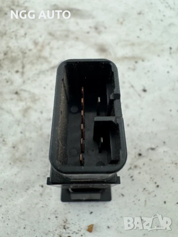 Бутон/ключ за блокаж на диференциал Toyota 4Runner, Rav4 1999–2002 OEM 157438, снимка 3 - Части - 51398405