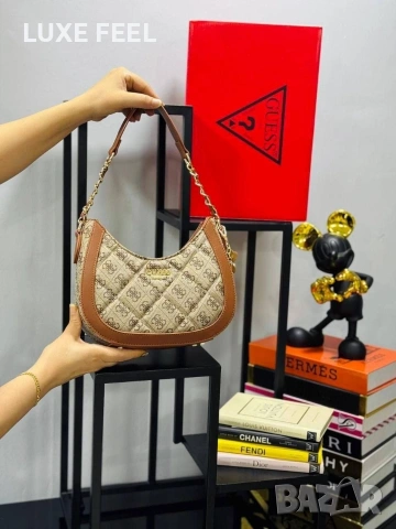 GUESS ✨Дамски Чанти 