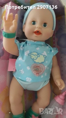 Бебе с много функции и батерии, плаче, храни се с шише,смее се,може да движи само ръце и крака , снимка 7 - Кукли - 34923469