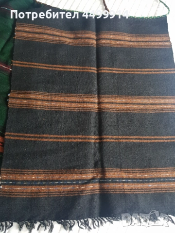 Стари вълнени престилки - 3 броя, снимка 2 - Антикварни и старинни предмети - 52502288