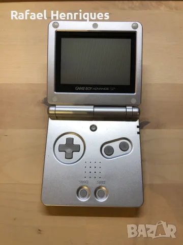 Nintendo Game Boy Advance SP