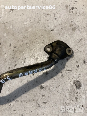 Маркуч за охлаждаща течност за Nissan Terrano 3.0 TD (2005), снимка 2 - Части - 54364842