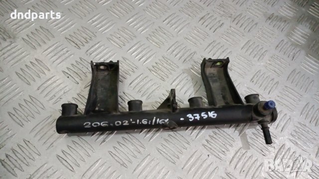 Горивна рейка Peugeot 206 1.6i 16v 2002г.	