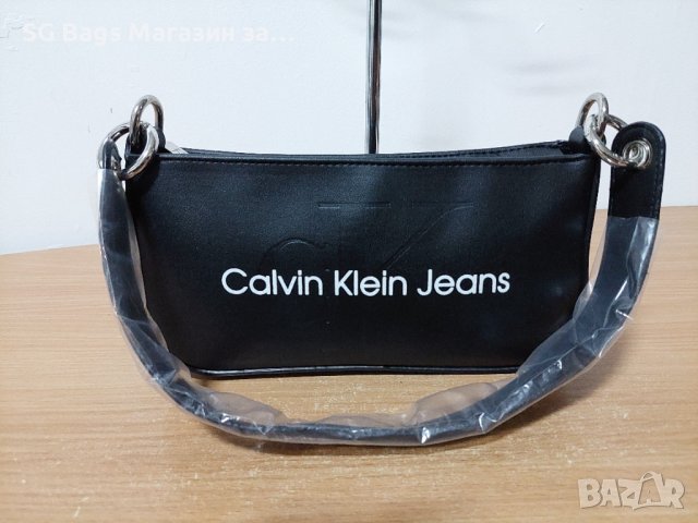 Calvin klein дамска чанта код 243