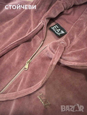 Дамски екип EA7, снимка 3 - Спортни екипи - 53260123