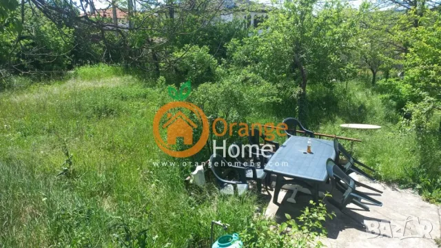 Отлична триетажна масивна къща 240 м2, на 13 км от Варна, с. Орешак, снимка 8 - Къщи - 50305541