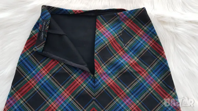 Дамска карирана пола ZARA S-M, снимка 13 - Поли - 48134519