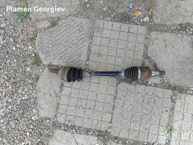 Лява полуоска за Игнис / Джъсти