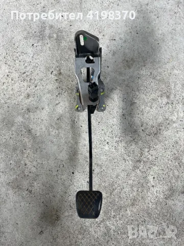 Педал спирачка Хонда ЦРВ 2 Honda CR-V