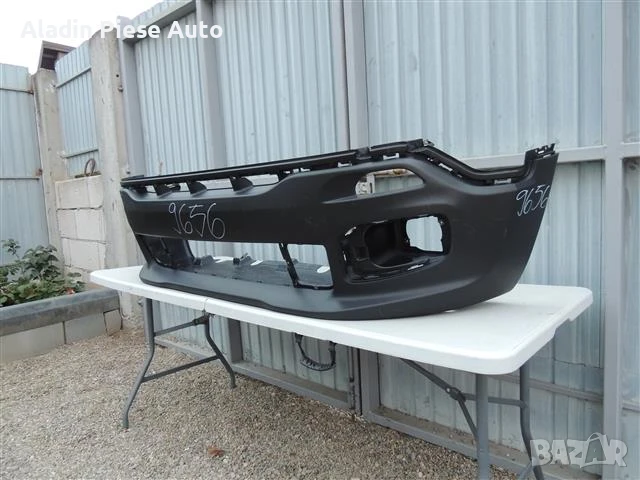 Предна броня Jeep Renegade година 2014-2018 код 735587832 , снимка 2 - Аксесоари и консумативи - 50847637