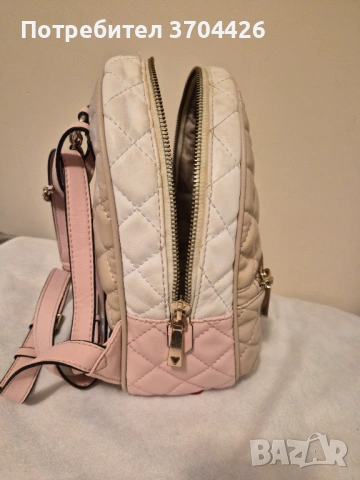 Раница GUESS, снимка 4 - Чанти - 53135430
