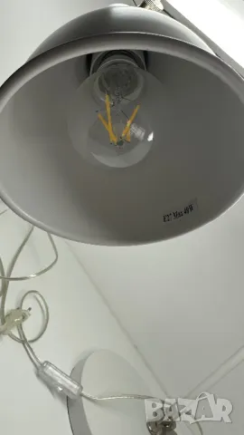 Нощна лампа, снимка 2 - Настолни лампи - 49750239