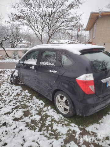 Продавам Honda Fr-v 2.0 Хонда фрв, снимка 4 - Автомобили и джипове - 52977222