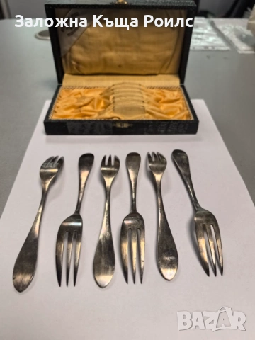 Немски сребърни десертни вилици Gebrüder Ruge, проба 800, комплект, снимка 4 - Прибори за хранене, готвене и сервиране - 54241099