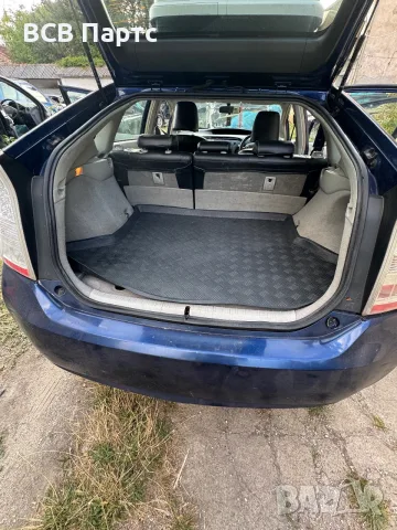 На части Toyota Prius hybrid Тойота Прус хибрид на части 1.8, снимка 2 - Автомобили и джипове - 56072785