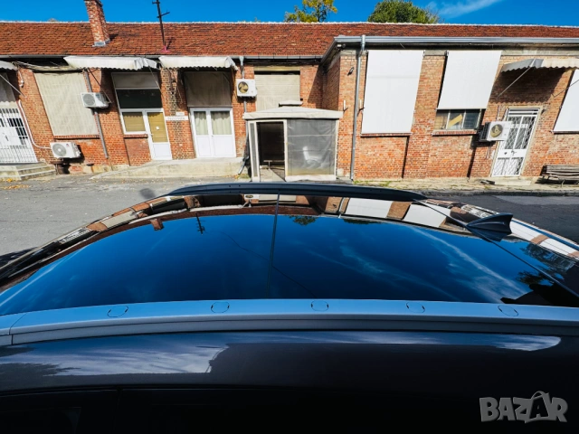 Hyundai ix35 2.0 CRDI GP PREMIUM, снимка 10 - Автомобили и джипове - 53308256