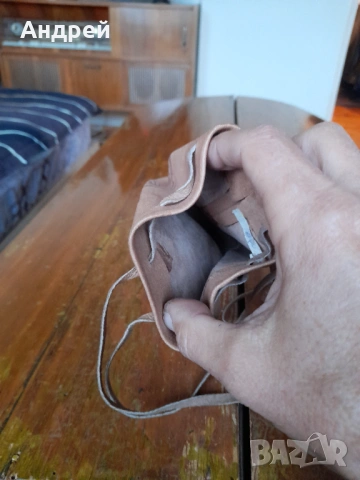 Стара кожена кесия, снимка 2 - Други ценни предмети - 53012736