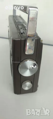 Радиокасетофон Grundig RR 550, снимка 4 - Радиокасетофони, транзистори - 56471925