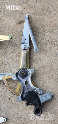 Стъклоповдигач Тойота Рав 4 2004г , снимка 1